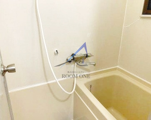 山科ハウスの浴室|お風呂です。