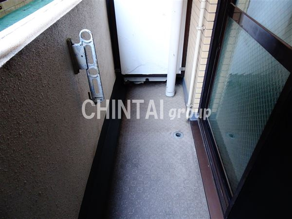 メインステージ幡ヶ谷駅前のバルコニー