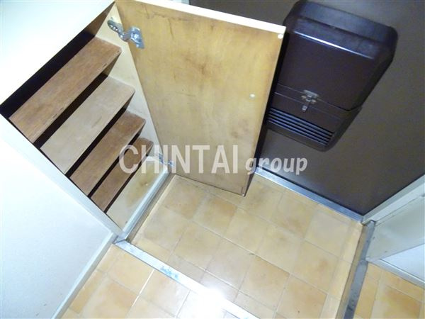 メインステージ幡ヶ谷駅前の玄関