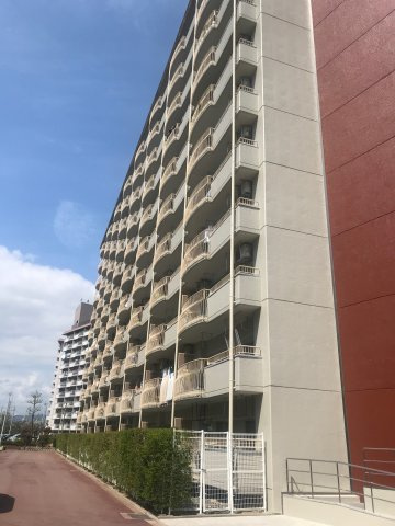 【外観】 | 向島ニュータウン第三街区G棟 | 物件から近鉄向島駅まで徒歩6分