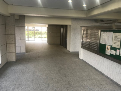 【エントランス】 | 向島ニュータウン第三街区G棟 | エレベーター2基