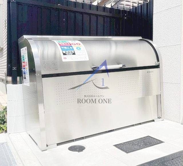 エルファーロ代々木上原Ⅱのその他共用部分|敷地内ごみ置き場です。