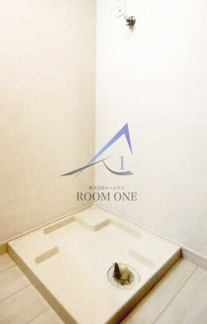 クレイス武蔵関の設備|洗濯機置き場です。