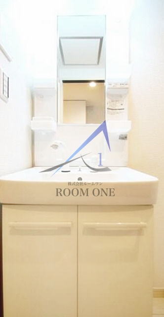 クレイス武蔵関の洗面所|独立洗面台です。