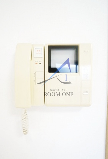 グランヴァン東池袋のセキュリティ|モニター付きインターホンです。