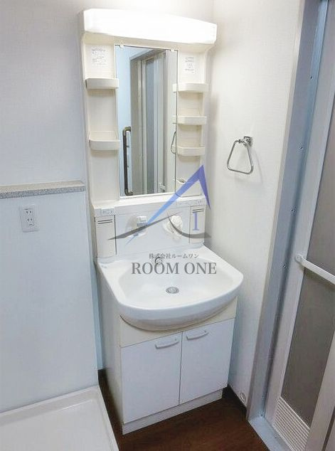 エル・グランピアの洗面所|洗面台です。