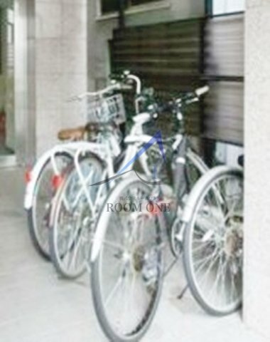 アーバンシャトー早稲田のその他共用部分|駐輪場です。
