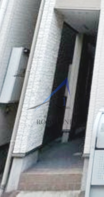 サンクチュアリ南長崎のエントランス|エントランスです。