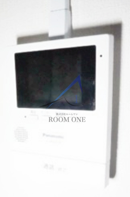 市ヶ谷見附ハイムのセキュリティ|モニター付きインターホンです。