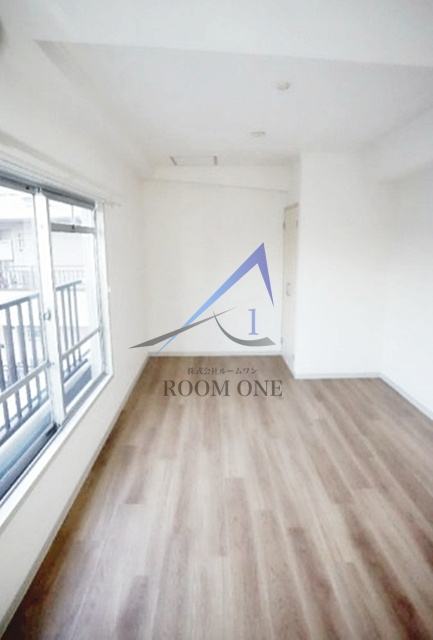 市ヶ谷見附ハイムの居間・リビング|洋室のお部屋です。