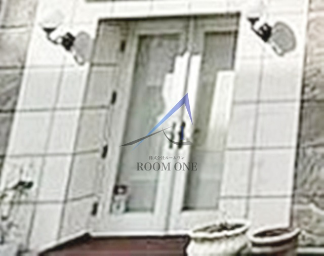 マ・メゾン・ボヌールのエントランス|エントランスです。