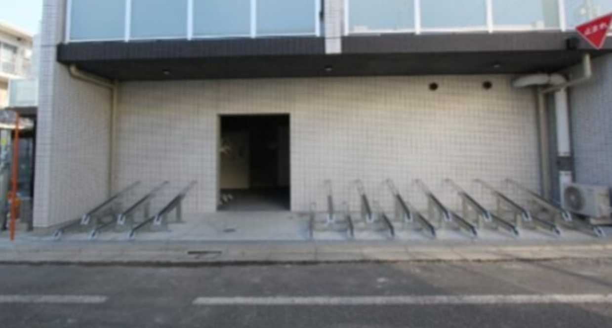 GENOVIA三軒茶屋 green veil　敷金0　ペット相談可　バイク置き場のその他