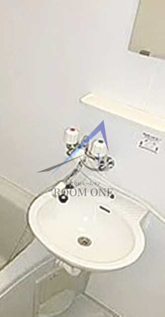 プチメゾン東大井の洗面所|洗面台です。