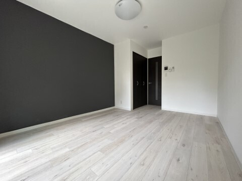 ジーメゾン泉エルデの居間・リビング