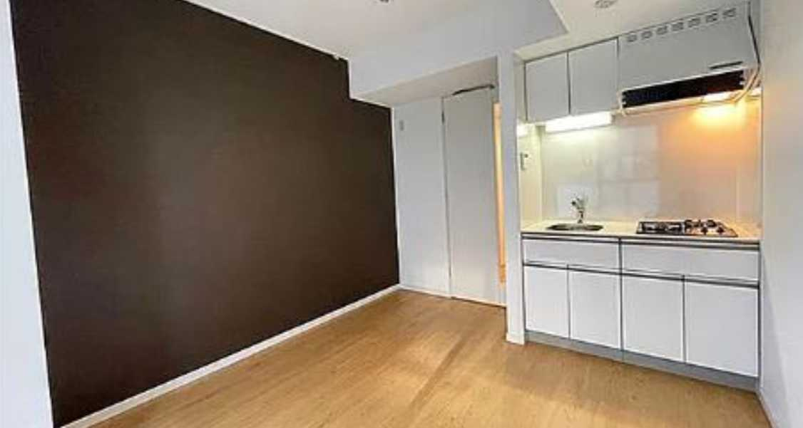 KDXレジデンス駒沢公園　駒沢公園至近　ペット相談　オートロックの居間・リビング