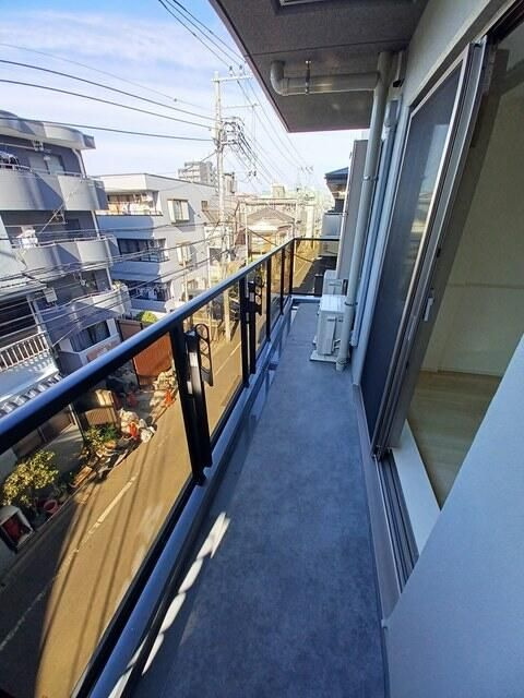 ルナ　アウローラのバルコニー