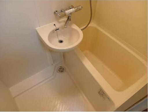 ソレイユ和泉の浴室