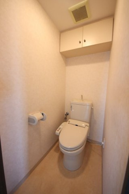 【トイレ】 | センチュリー鴻巣第三 | ※同タイプの別の部屋の写真です。