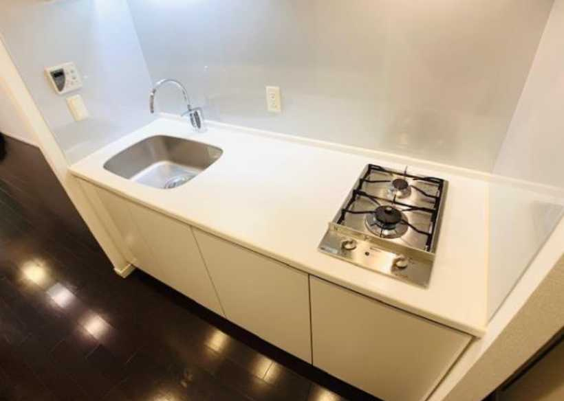 Brillia ist三軒茶屋アイビーテラス　日勤管理人　ネット無料　コンシェルジュサービスのキッチン