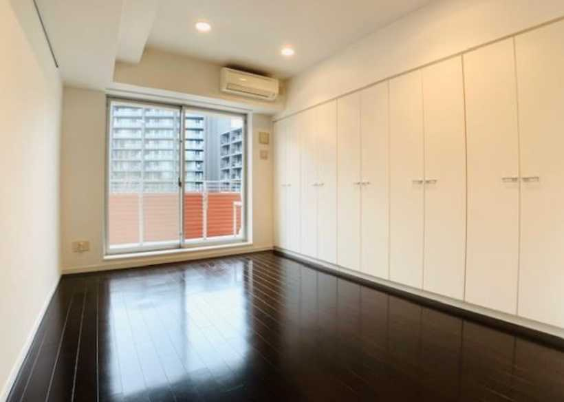 Brillia ist三軒茶屋アイビーテラス　日勤管理人　ネット無料　コンシェルジュサービスの展望