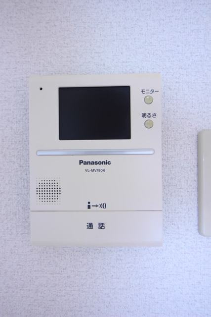 ルミエール貝白のセキュリティ|TVモニター付きで安心です☆