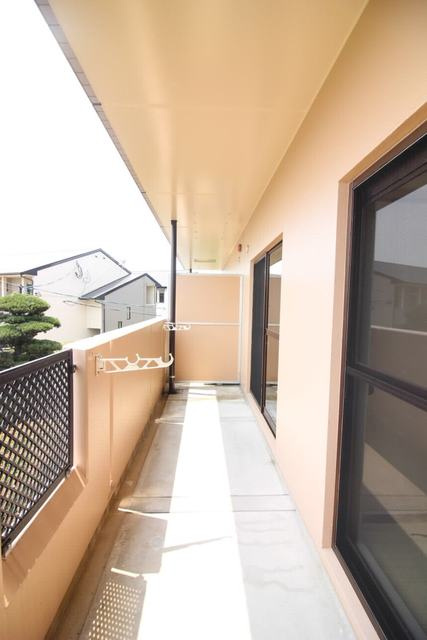 ルミエール貝白のバルコニー|陽当たり良好なバルコニーです♪