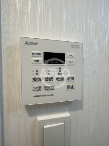 プレジオ三国EUROの洗面所|プレジオ三国EURO　浴室乾燥機