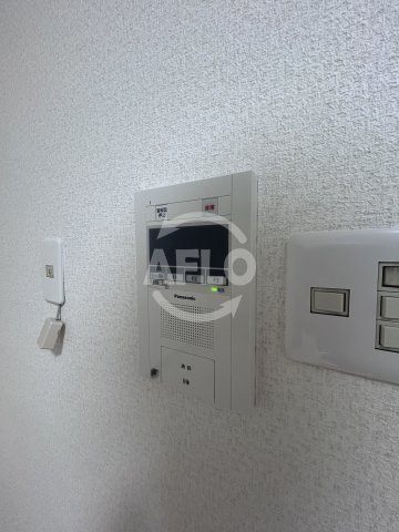 スリーデイズ新大阪のセキュリティ|スリーデイズ新大阪　モニター付きインターホン