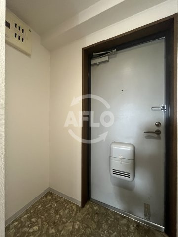 ミレニアムの玄関|ミレニアム　玄関