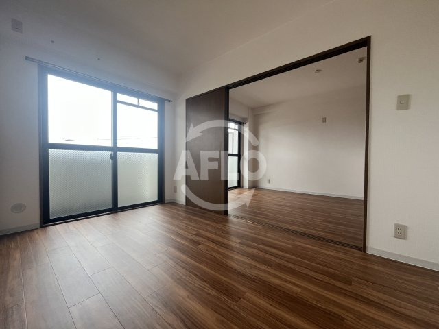 ミレニアムの洋室|ミレニアム　洋室