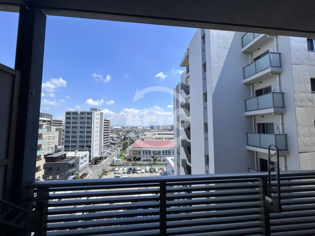 ドゥーエ江坂2のバルコニー|ドゥーエ江坂Ⅱ　バルコニー