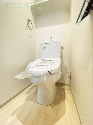 【トイレ】 | フォーリアライズ大阪ウエストベイ