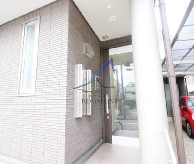 Berge Noixのエントランス|エントランスです。