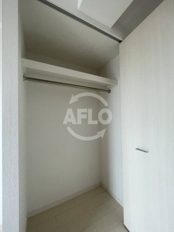 アドバンス新大阪ラシュレの収納|アドバンス新大阪ラシュレ　クローゼット