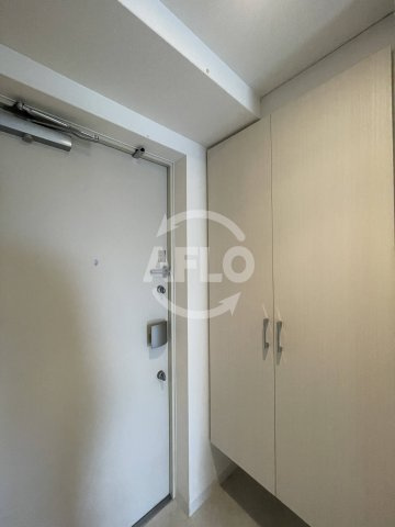 アドバンス新大阪ラシュレの玄関|アドバンス新大阪ラシュレ　玄関