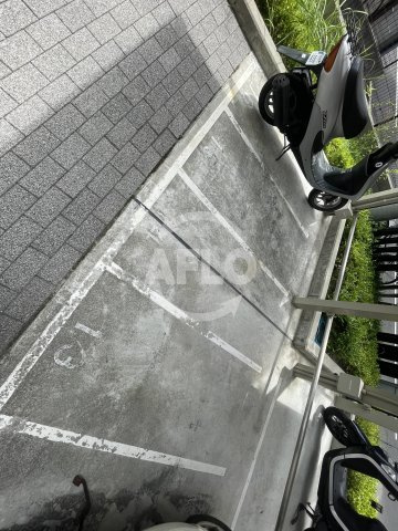 アドバンス新大阪ラシュレの設備|アドバンス新大阪ラシュレ　バイク置き場