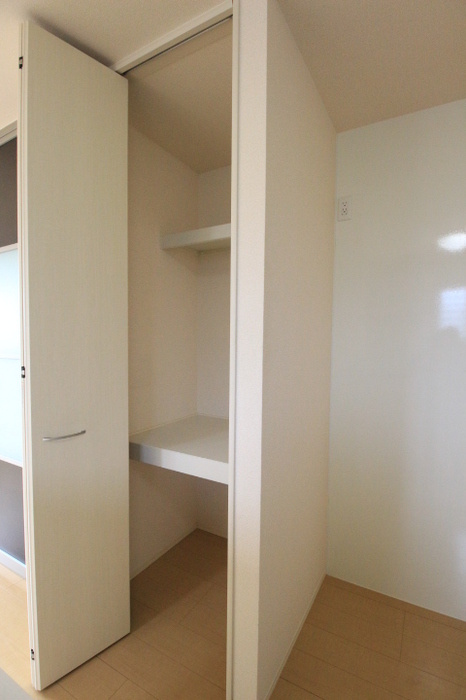 ヴィルヌーブ参番館の収納|収納スペース豊富です☆