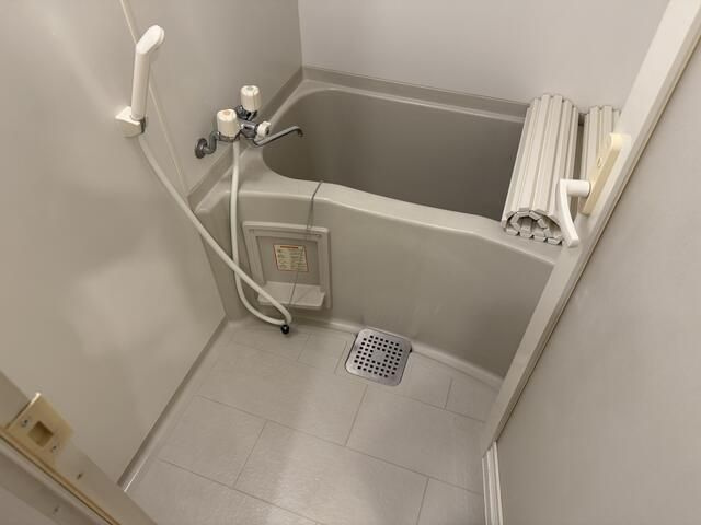 第７千代鶴ビルの浴室