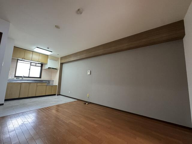 ベルドゥムール鎌ヶ谷の居間・リビング