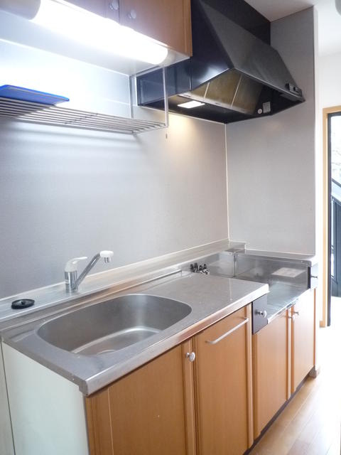 小平市学園西町１丁目のアパートのキッチン