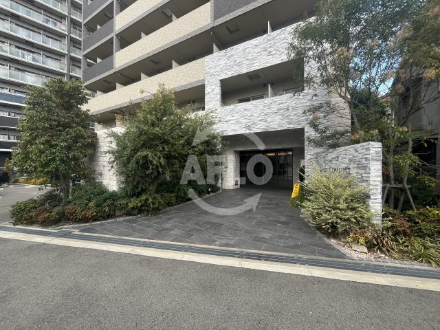 レオンコンフォート新大阪ウインズのエントランス|レオンコンフォート新大阪ウインズ　エントランス