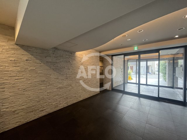 レオンコンフォート新大阪ウインズのロビー|レオンコンフォート新大阪ウインズ　ロビー