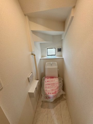 【トイレ】 | Heartful-Town守山区中志段味８期 | 撮影
社長の村田です！
自らプレイヤーとして営業しています
長年の経験と実績から皆様により良いマイホーム購入のご提案をいたします。
住宅ローンの不安や購入後の不安等何でもご相談ください。