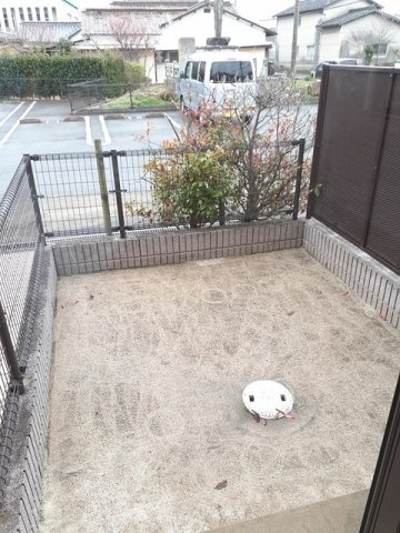 サンライズヴィラＡのバルコニー|陽当たり良好なバルコニーです♪