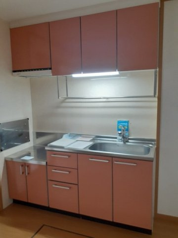 サンライズヴィラＡのキッチン|２口コンロ設置可能です★