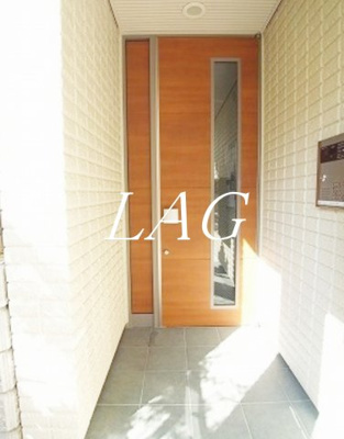 【エントランス】 | デルフィーノ | エントランスです。