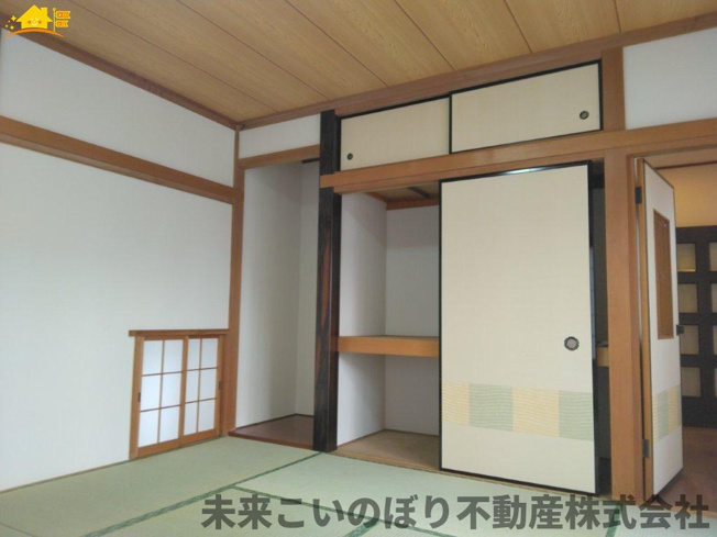 【収納】 | 久喜市栄1丁目中古戸建て | 各居室には十分な収納スペースを確保。お部屋全体を広々と使うことができます。