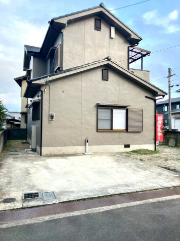 丸亀市飯山町川原　リフォーム戸建の外観