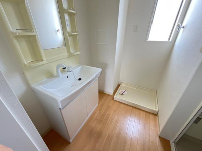 【洗面所】 | ルミナス飯泉 | 洗面（イメージ）