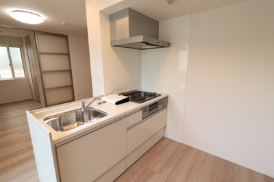 【キッチン】 | PREMILIFE寿町 | 206　キッチン